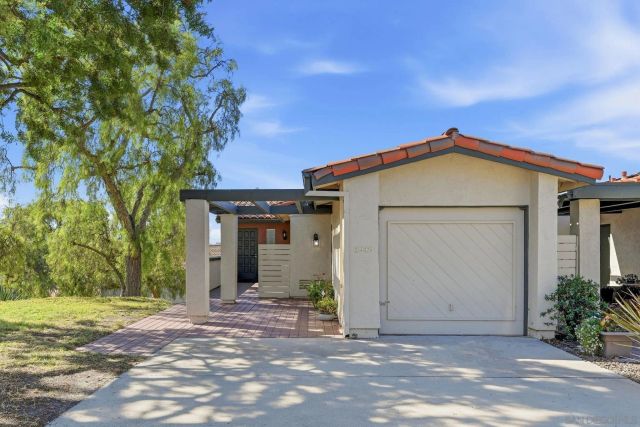 6949 Camino Revueltos, San Diego, CA 92111
