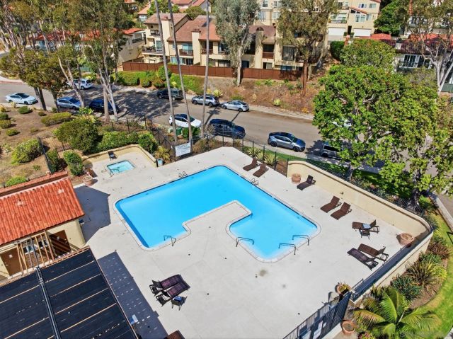 6949 Camino Revueltos, San Diego, CA 92111