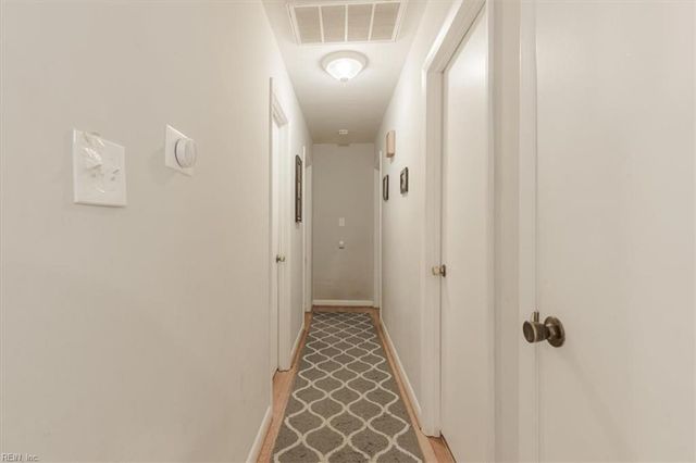 702 Seaford RD, Seaford, VA 23696