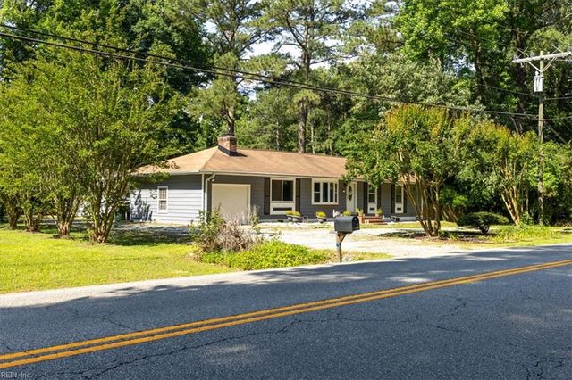 702 Seaford RD, Seaford, VA 23696