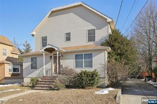 220 Webster Avenue, Lyndhurst, NJ 07071