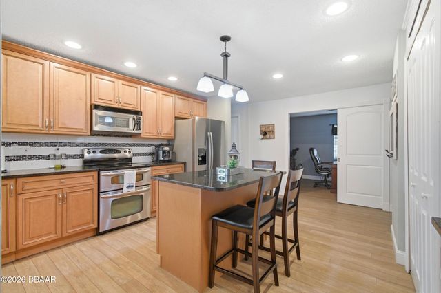 39 Brunett Lane, Palm Coast, FL 32137