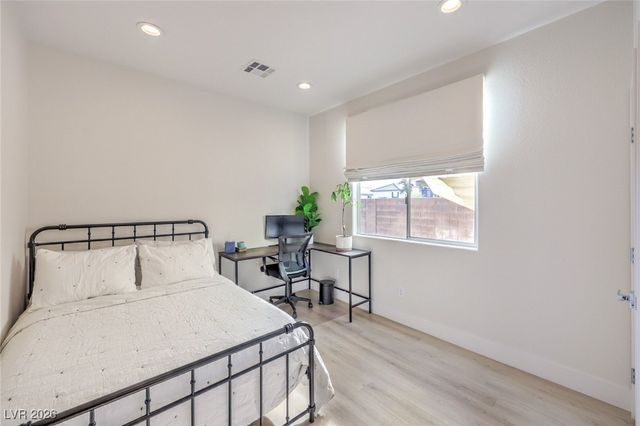 5404 Avent Ferry Street, Las Vegas, NV 89148