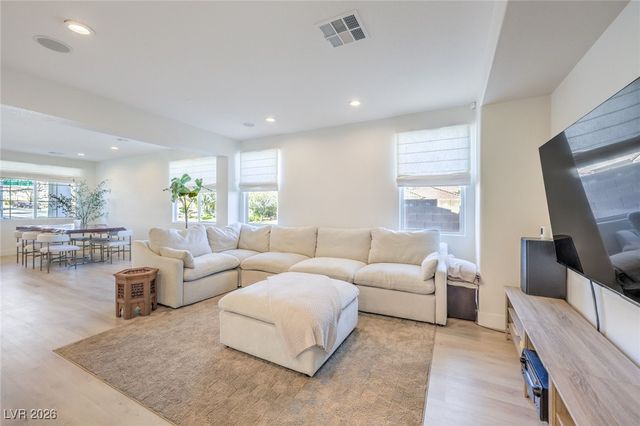 5404 Avent Ferry Street, Las Vegas, NV 89148