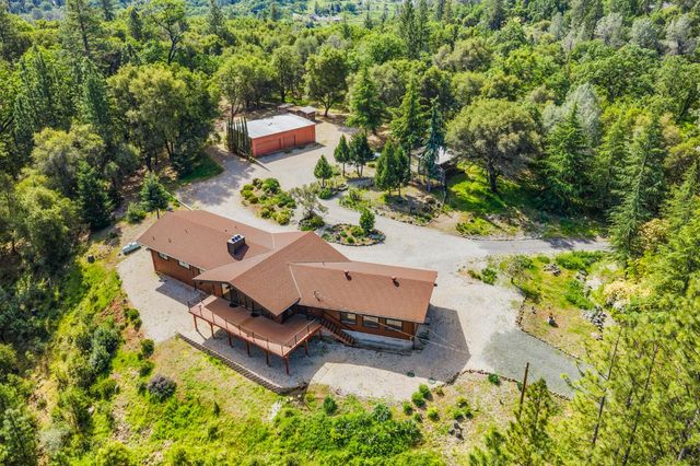 24717 Rodeo Flat Rd, Auburn, CA 95602