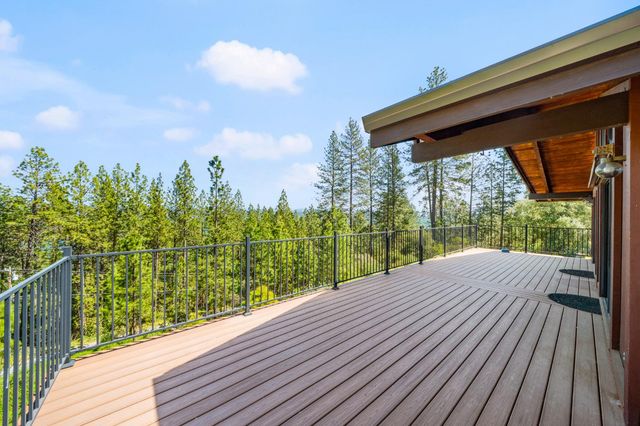 24717 Rodeo Flat Rd, Auburn, CA 95602