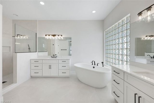 1524 SW 56th TER, Cape Coral, FL 33914