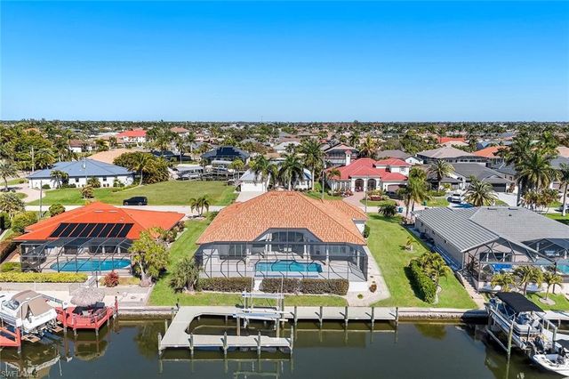 1524 SW 56th TER, Cape Coral, FL 33914