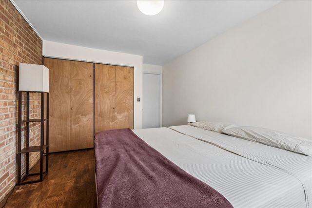 6118 N Hermitage Avenue A, Chicago, IL 60660