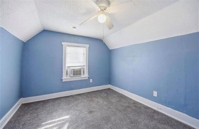 3617 Olive Street, Kansas City, MO 64109