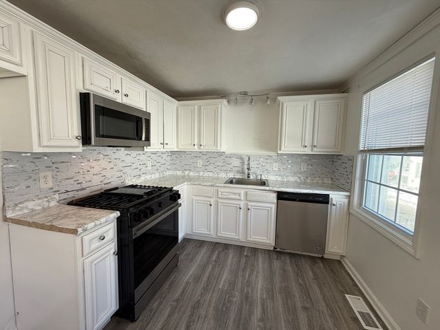 14 Watson Street 3, Lowell, MA 01852