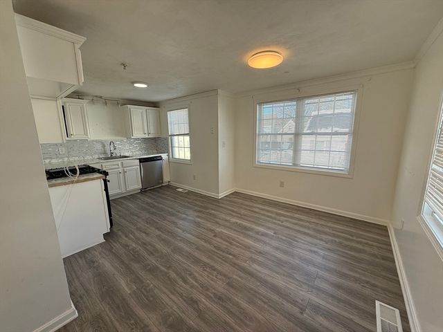 14 Watson Street 3, Lowell, MA 01852