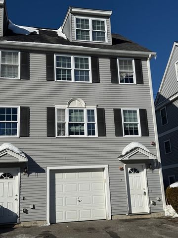 14 Watson Street 3, Lowell, MA 01852