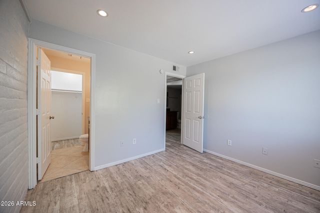 1234 N 36TH Street 204, Phoenix, AZ 85008