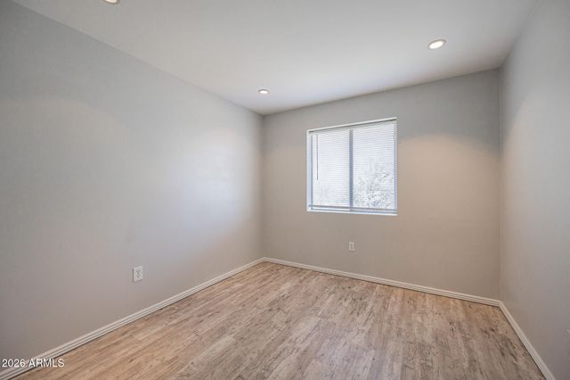 1234 N 36TH Street 204, Phoenix, AZ 85008