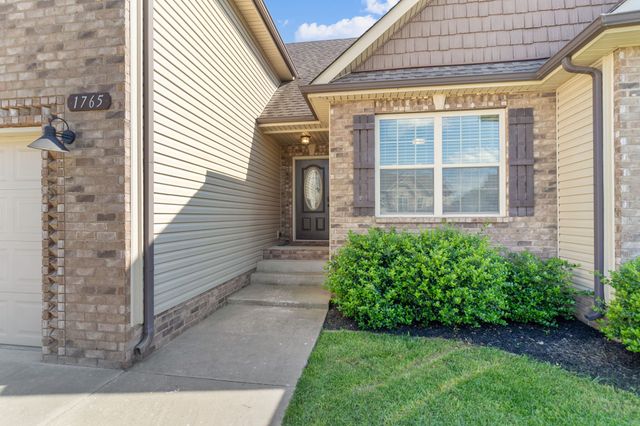 1765 Ellie Piper Cir, Clarksville, TN 37043