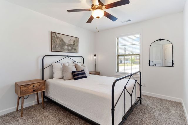 1765 Ellie Piper Cir, Clarksville, TN 37043