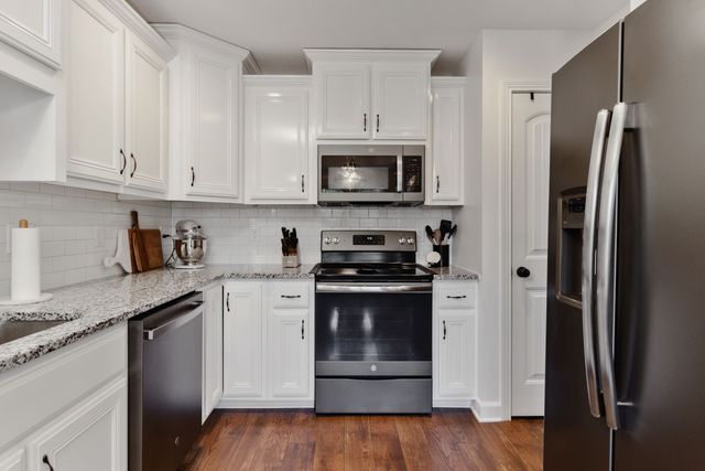 1765 Ellie Piper Cir, Clarksville, TN 37043