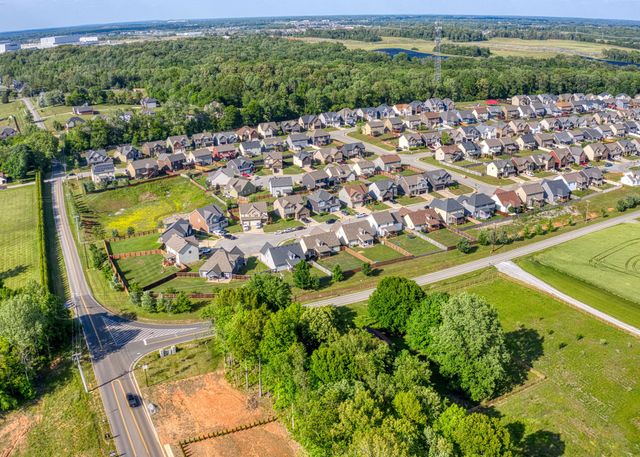 1765 Ellie Piper Cir, Clarksville, TN 37043