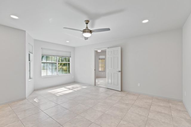 4905 Moultrie Reserve Ct, St Augustine, FL 32086