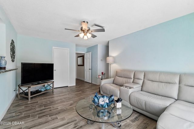 12 Cameo Circle, Ormond Beach, FL 32174