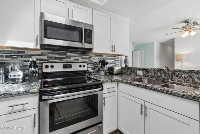 12 Cameo Circle, Ormond Beach, FL 32174