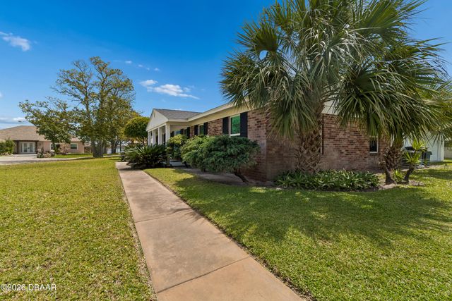 12 Cameo Circle, Ormond Beach, FL 32174