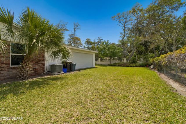12 Cameo Circle, Ormond Beach, FL 32174