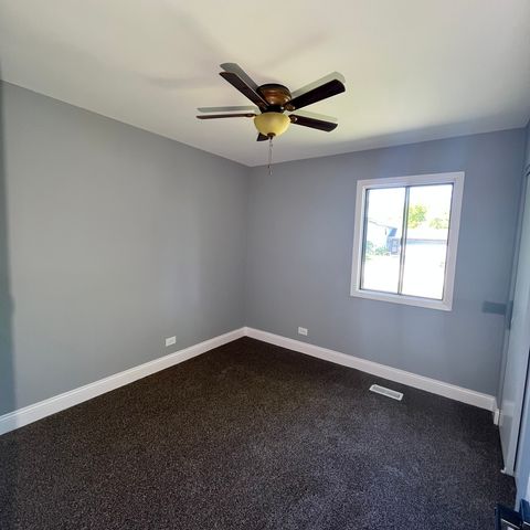 3915 Greenbay Drive, Hanover Park, IL 60133