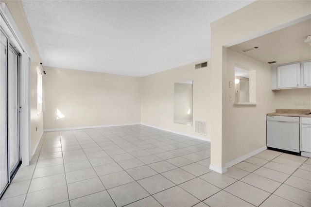 2507 N ALAFAYA TRAIL 10, Orlando, FL 32826