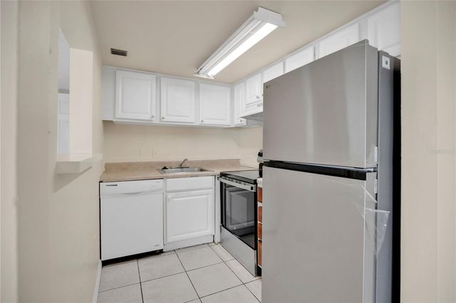 2507 N ALAFAYA TRAIL 10, Orlando, FL 32826