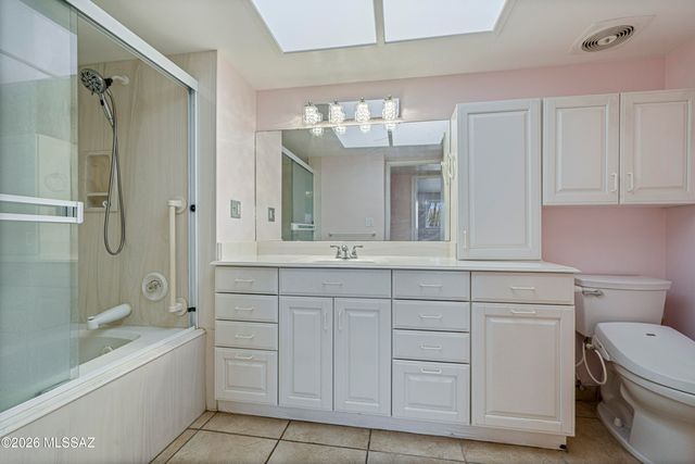 800 E Camino De Fray Marcos, Tucson, AZ 85718