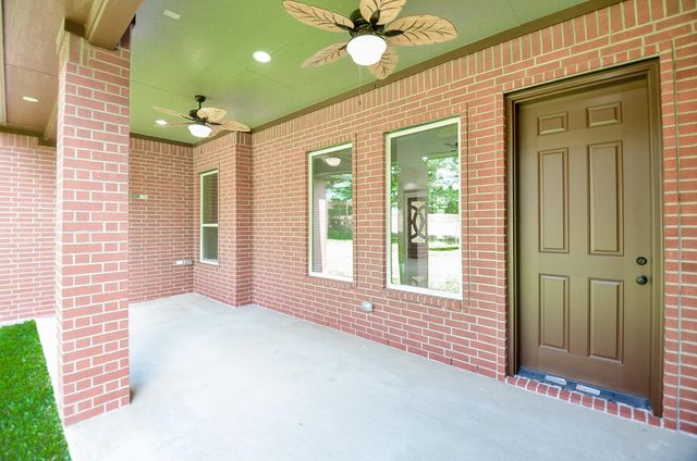 15215 Butterfly Lane, Plantersville, TX 77363