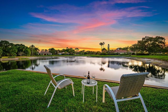 4528 SW Fenwick Lane, Palm City, FL 34990