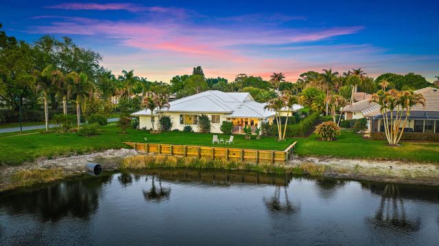 4528 SW Fenwick Lane, Palm City, FL 34990