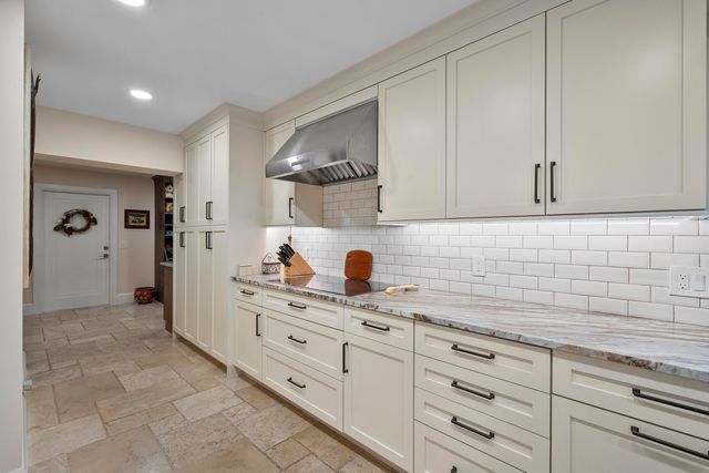 4528 SW Fenwick Lane, Palm City, FL 34990