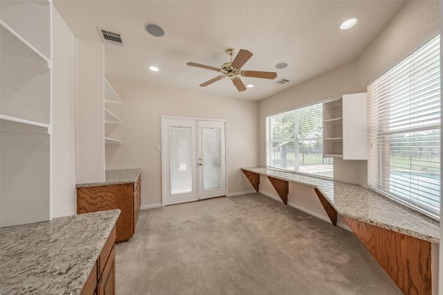 1049 Van Zandt Court, Haslet, TX 76052