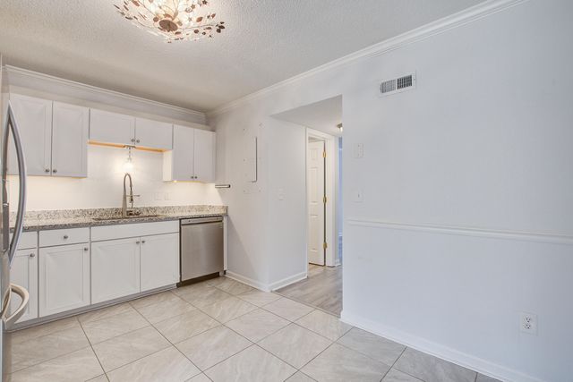 1836 Mepkin Road D9, Charleston, SC 29407