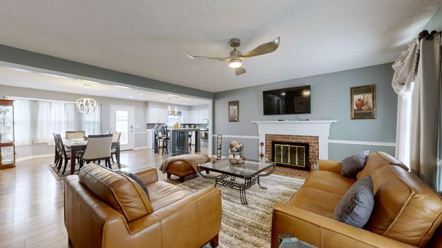2616 Crosspark Dr, Murfreesboro, TN 37129