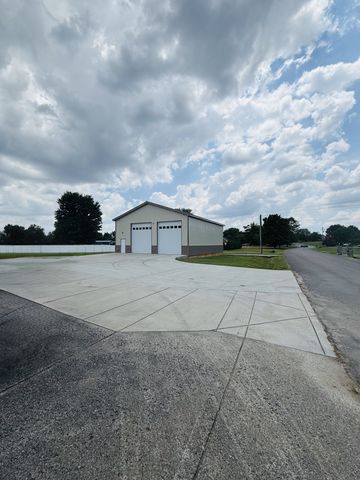 2616 Crosspark Dr, Murfreesboro, TN 37129