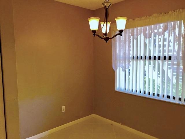 7844 Willow Spring Drive 1715, Lake Worth, FL 33467