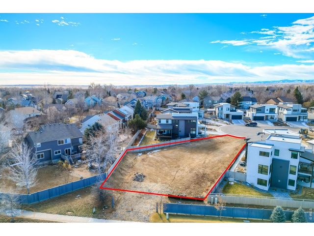 2325 Glacier Ct, Lafayette, CO 80026