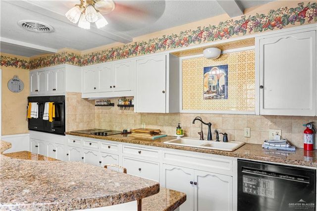 2613 Clifford Drive, Harlingen, TX 78550