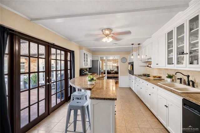 2613 Clifford Drive, Harlingen, TX 78550