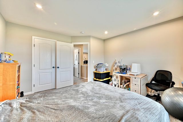 1382 Meadowrun Lane, Independence, KY 41051