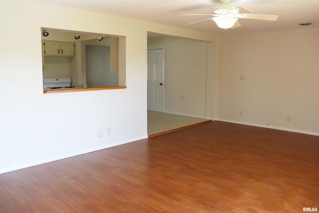 204 GRANT Road, Marquette Heights, IL 61554