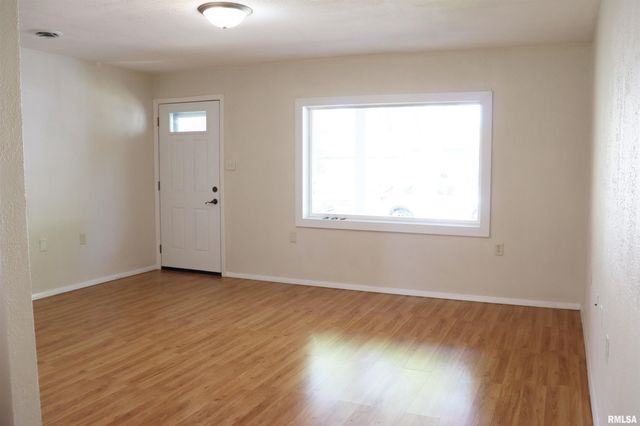 204 GRANT Road, Marquette Heights, IL 61554