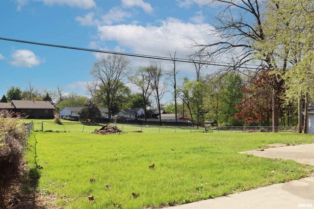 204 GRANT Road, Marquette Heights, IL 61554