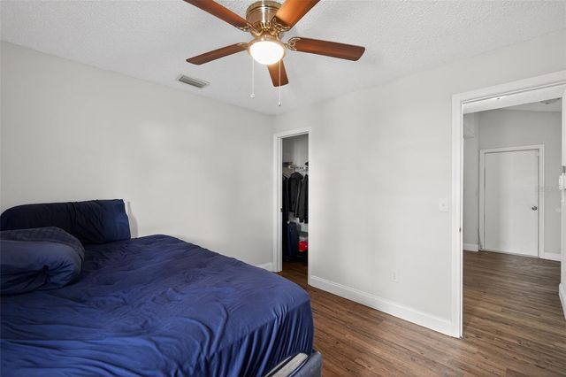 906 LAKEMONT HILLS BOULEVARD, Brandon, FL 33510