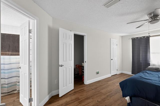 906 LAKEMONT HILLS BOULEVARD, Brandon, FL 33510